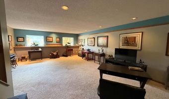 721 S Westview Cir, Andover, KS 67002
