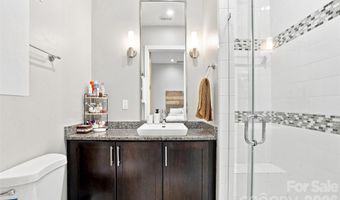 2116 Mcclintock Rd, Charlotte, NC 28205