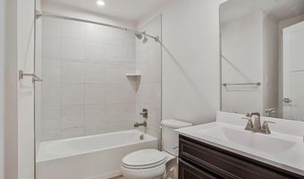 138 SUMMIT POINT Blvd, Bowie, MD 20716