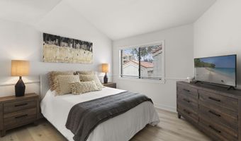 1963 Swallow Ln, Carlsbad, CA 92009