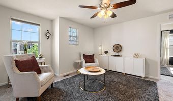 704 Groveland Cir, Ann Arbor, MI 48108