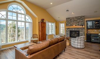 91 Wild View Dr, Bartlett, NH 03812