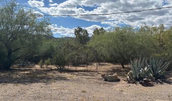 33800 S DAVENPORT Ln, Black Canyon City, AZ 85324