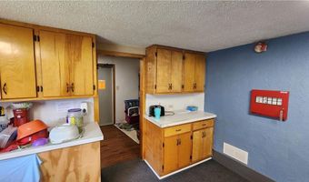 406 S Main St, Archie, MO 64725