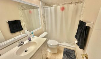 256 WINDMEADOWS St, Altamonte Springs, FL 32701