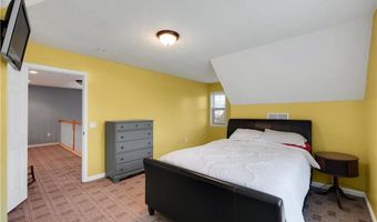 8998 W Rogers Ln, Eckerty, IN 47513