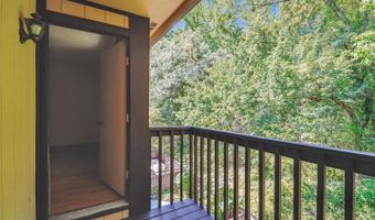 4720 DEER RUN Ct, Alexandria, VA 22306