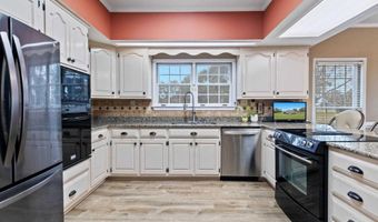 10734 Hwy 31, Atmore, AL 36502