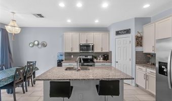 2560 HAYDEN VALLEY St, Apopka, FL 32703