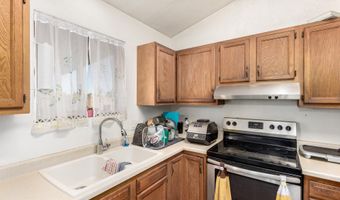 126 N COTTONWOOD St, Chandler, AZ 85225