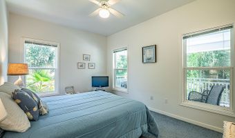 62 Meridian Rd, Beaufort, SC 29907