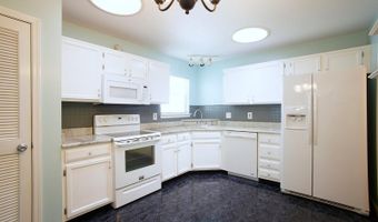 1524 LINKSIDE Dr, Atlantic Beach, FL 32233