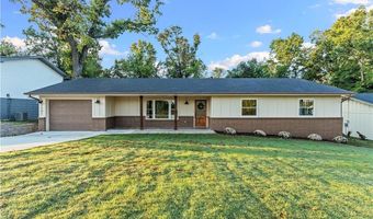 1201 NW 10th St, Bentonville, AR 72712