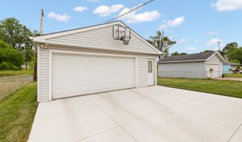 160 Canterbury St, Adrian, MI 49221