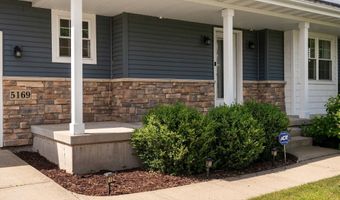 5169 Fox Sedge Ln, Fitchburg, WI 53711