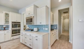 16 Knotty Pine Dr, Bluffton, SC 29909