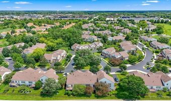 2835 Waterfront Ave, Algonquin, IL 60102