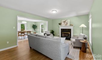 1 Pickwick Rd, Asheville, NC 28803
