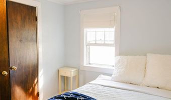 22 Presidents Rd, Bourne, MA 02532