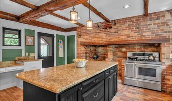 152 Dogwood Hills Rd, Americus, GA 31709