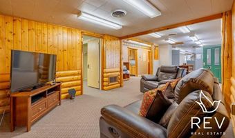 1914 17th St, Cody, WY 82414