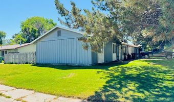 696 Lilac St, Blackfoot, ID 83221