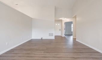 585 Eagles Nest Ct, Avon, IN 46123