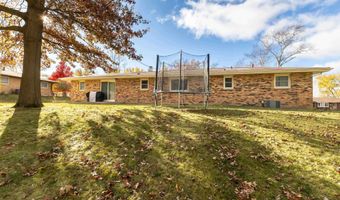 2362 Briarwood, Asbury, IA 52002