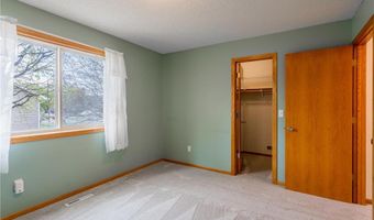 13742 Underclift St NW, Andover, MN 55304