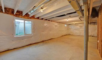 77 BUNCHBERRY Ct, Dover, DE 19904