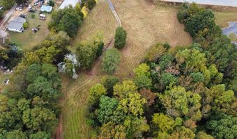 10 Cross St, Abbeville, SC 29620