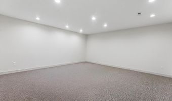 7301 CALVERT St, Annandale, VA 22003