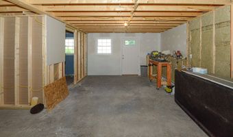 50 Braman St, Auburn, ME 04210