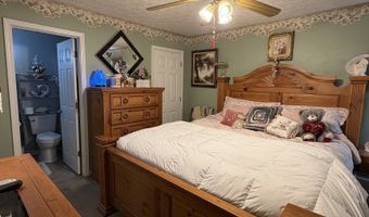 7625 Orchard Village Dr, Indianapolis, IN 46217