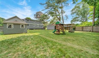 38 Anthony Dr, Cumberland, RI 02864