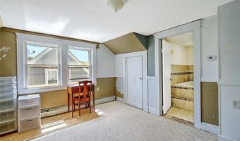 7 Hemlock Dr, Johnston, RI 02919