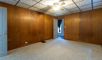 407 W MARTIN St, Abingdon, IL 61410