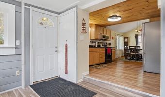 48 Overlea Rd, North Smithfield, RI 02896