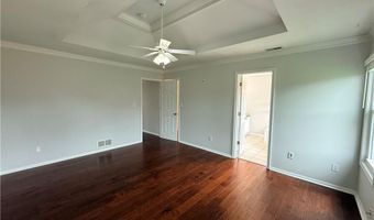 927 Jasara Cir, Baldwin City, KS 66006