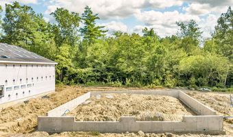 129 Isinglass Cir 19, Barrington, NH 03825