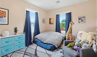 6 Wilson St, Bristol, RI 02809