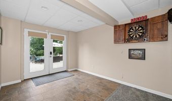 317 DETJEN Dr, Hockessin, DE 19707