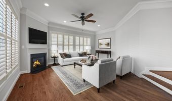 8047 FAIRFAX Rd, Alexandria, VA 22308