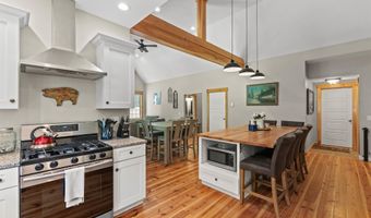 45 Washington Ave, Bartlett, NH 03812