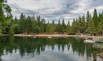 1945 Evergreen Ln, Arnold, CA 95223
