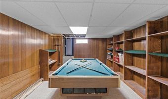 1 Leahy St, East Providence, RI 02916