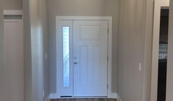 135 S Heritage Way, Andover, KS 67002