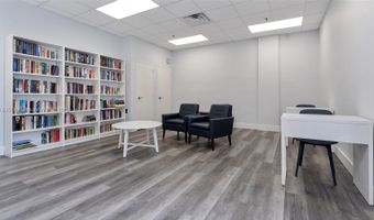 3701 N Country Club Dr 606, Aventura, FL 33180