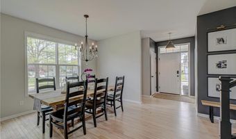 4891 159th St W, Apple Valley, MN 55124