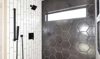 1821 W KURALT Dr, Anthem, AZ 85086